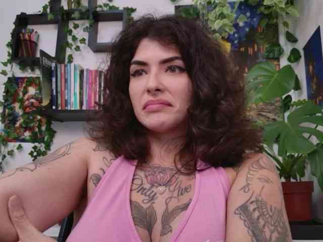 talimajesty webcam