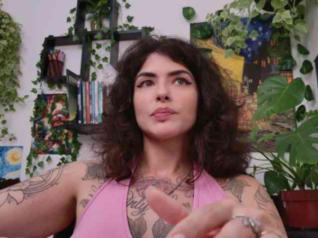 talimajesty webcam