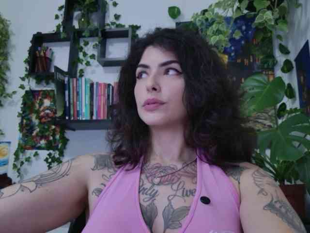 talimajesty webcam