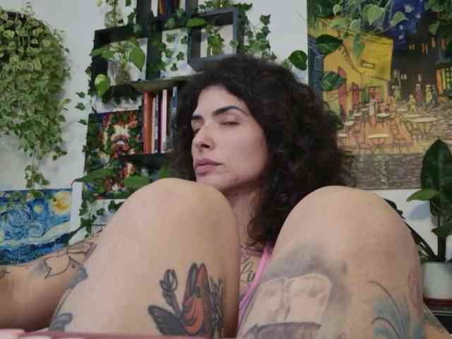 Modelo: TaliMajesty