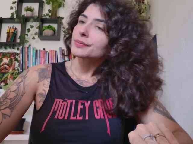 Modelo: TaliMajesty