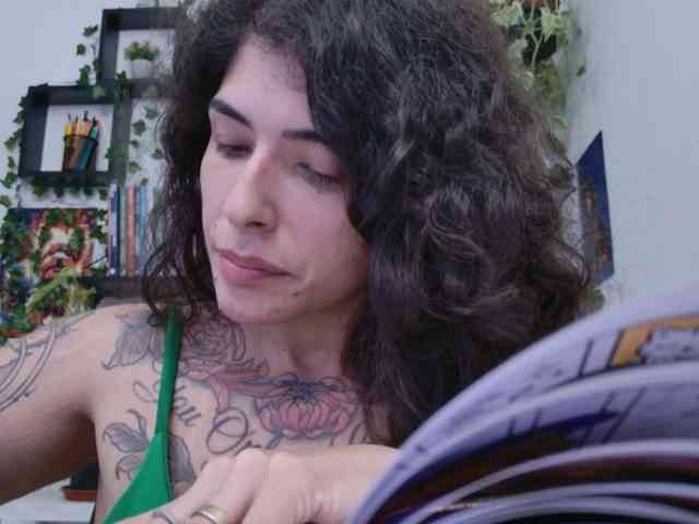 Modelo: TaliMajesty