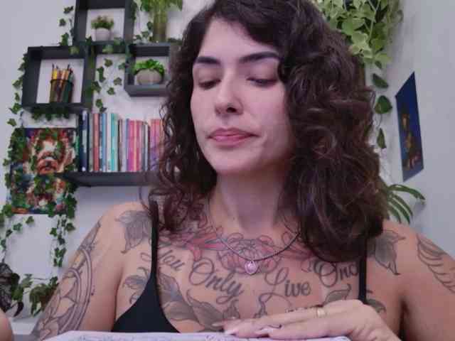 talimajesty webcam