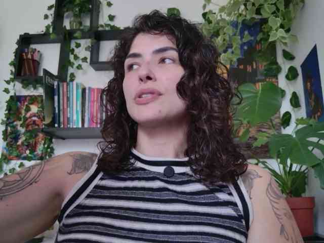 Modelo: TaliMajesty