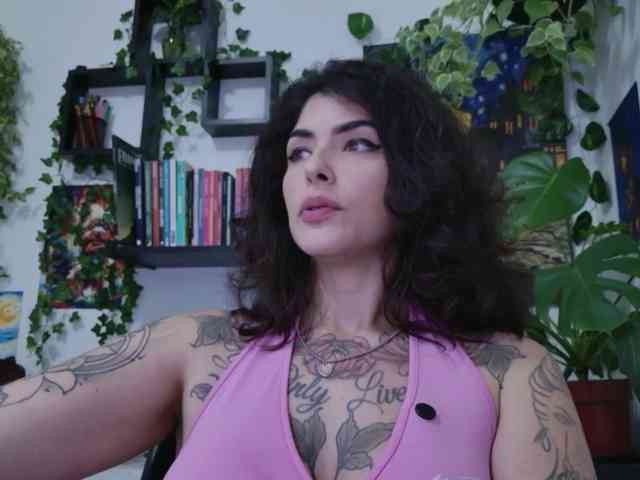 Modelo: TaliMajesty