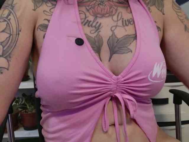 Modelo: TaliMajesty
