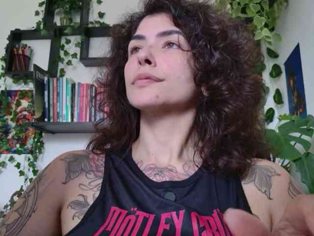 Modelo: TaliMajesty