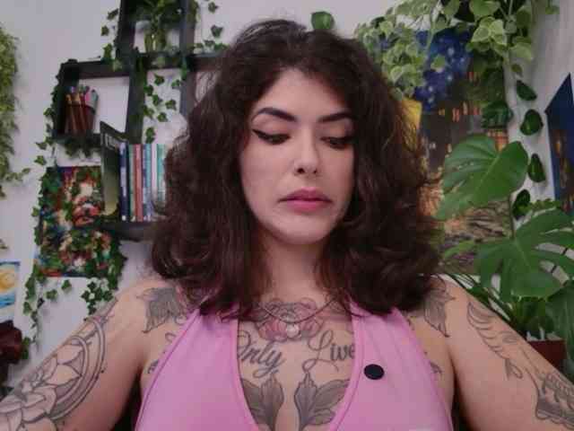Modelo: TaliMajesty