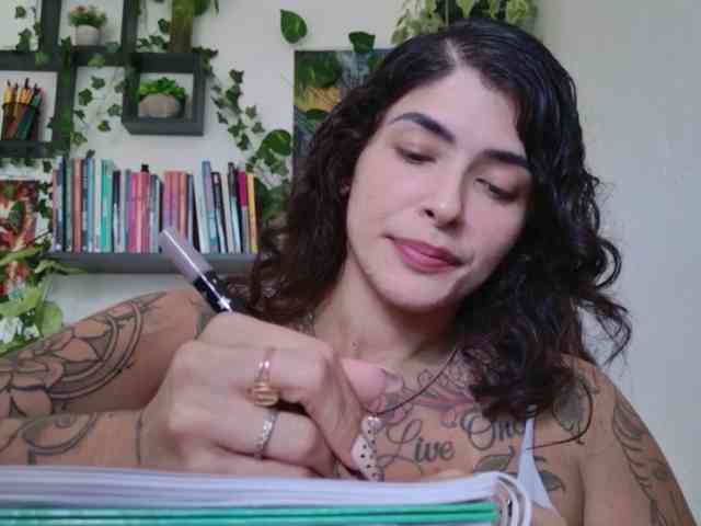 Modelo: TaliMajesty