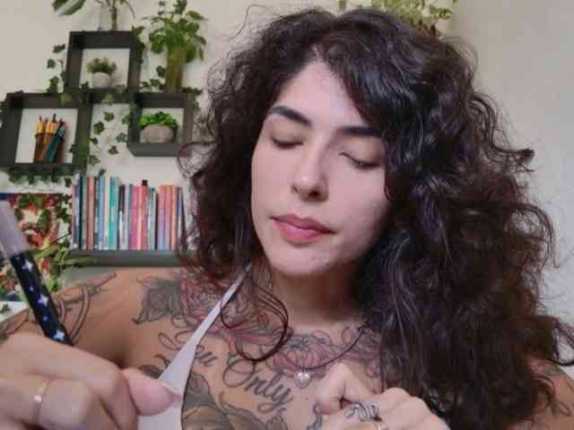 Modelo: TaliMajesty