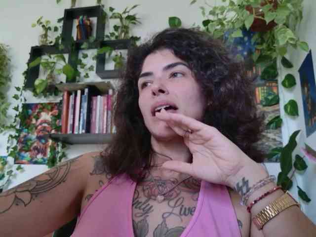 Modelo: TaliMajesty