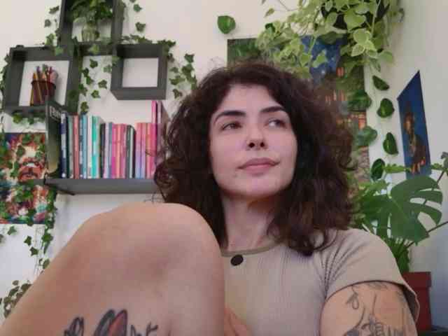 Modelo: TaliMajesty