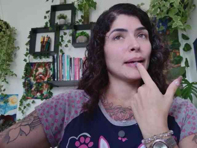 talimajesty webcam