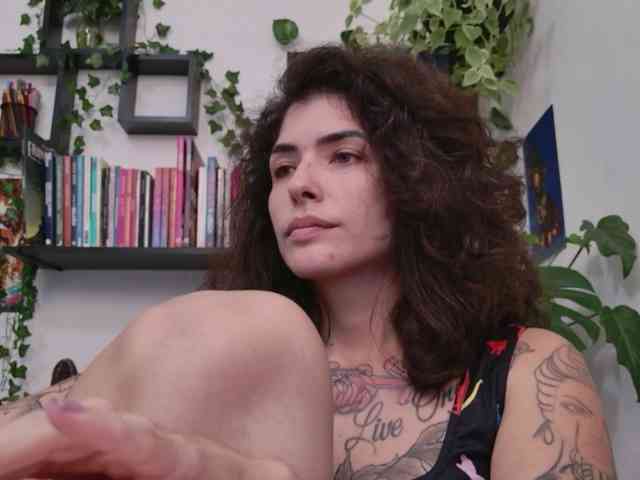 Modelo: TaliMajesty