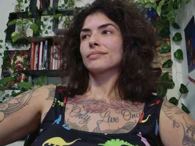 talimajesty webcam