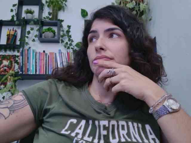 Modelo: TaliMajesty