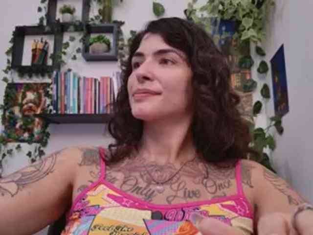 talimajesty webcam