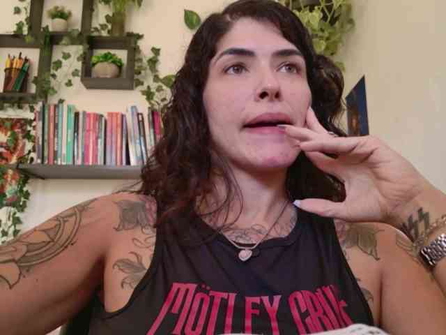 talimajesty webcam
