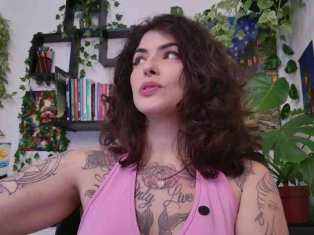 talimajesty webcam