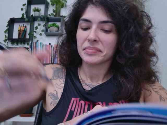 talimajesty webcam