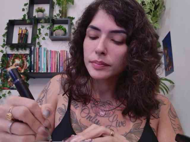 talimajesty webcam