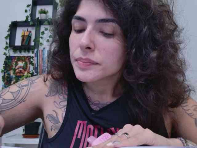 Modelo: TaliMajesty