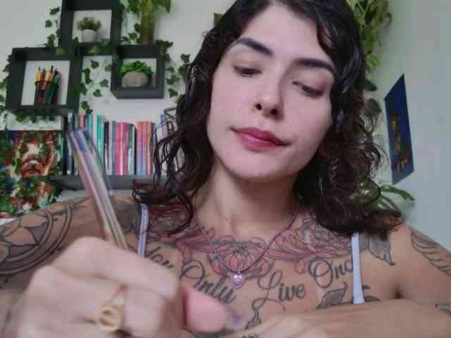 Modelo: TaliMajesty