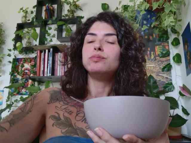 Modelo: TaliMajesty