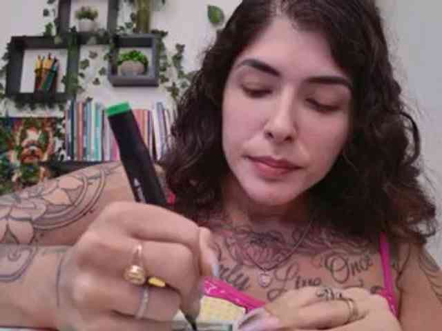 Modelo: TaliMajesty