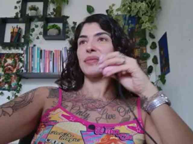 Modelo: TaliMajesty