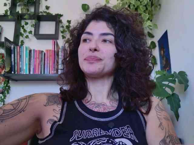 talimajesty webcam