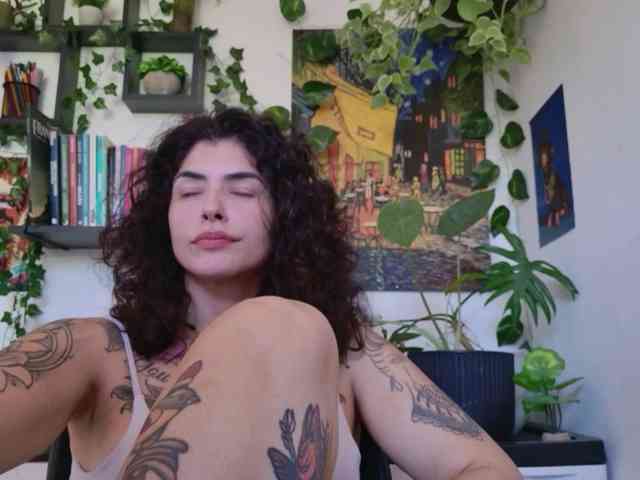 Modelo: TaliMajesty