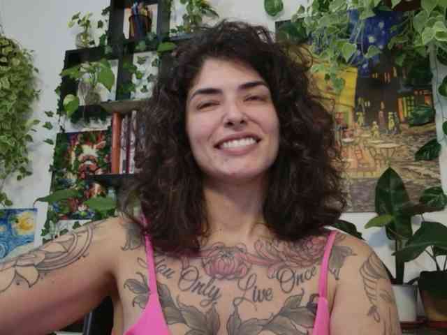 Modelo: TaliMajesty