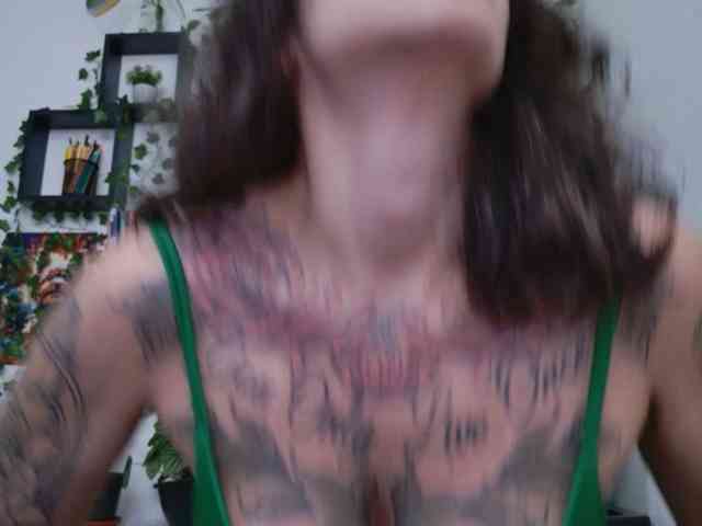 Modelo: TaliMajesty
