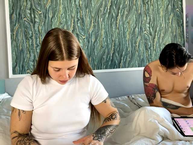 Naughty-Mailey live cam on BongaCams