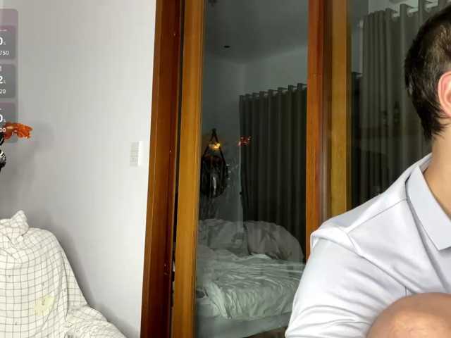 INSOMNIA_COUPLE