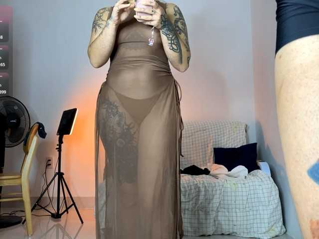 Naughty-Mailey live cam on BongaCams