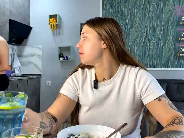 Naughty-Mailey live cam on BongaCams