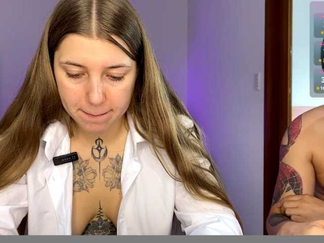 Naughty-Mailey live cam on BongaCams