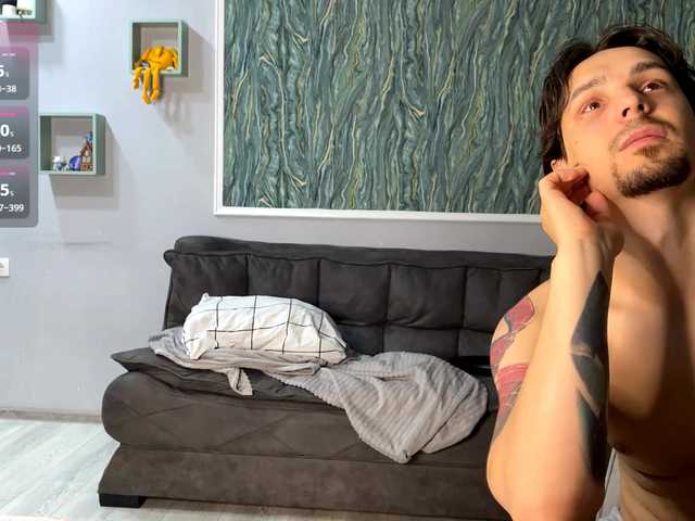 Naughty-Mailey live cam on BongaCams