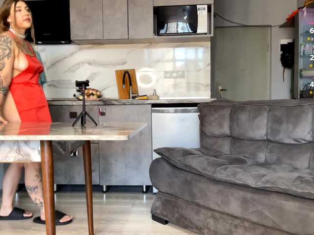 Naughty-Mailey live cam on BongaCams