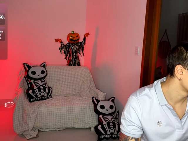 Naughty-Mailey live cam on BongaCams