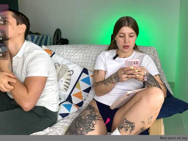 INSOMNIA_COUPLE