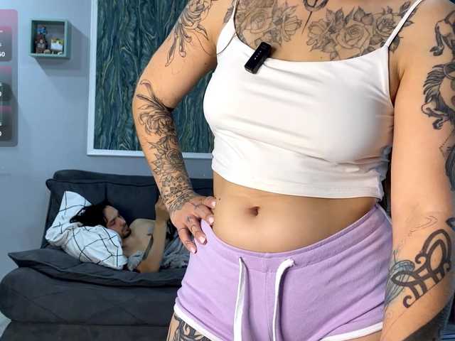 Naughty-Mailey live cam on BongaCams