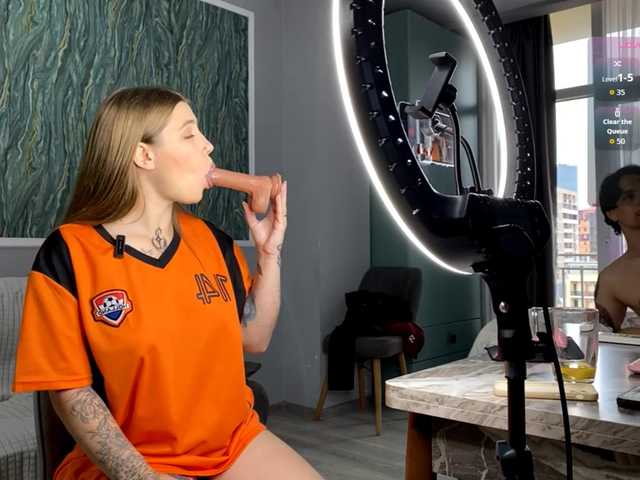 Naughty-Mailey