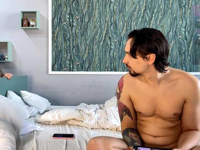 INSOMNIA_COUPLE