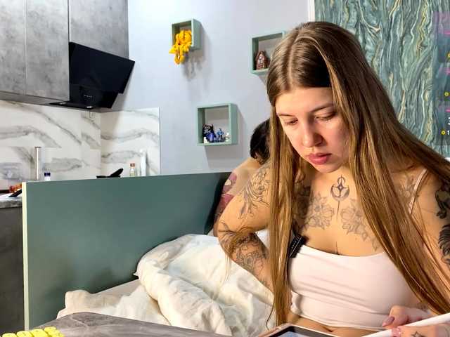 Naughty-Mailey live cam on BongaCams