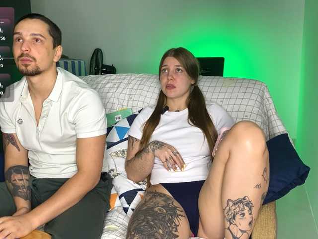 INSOMNIA_COUPLE