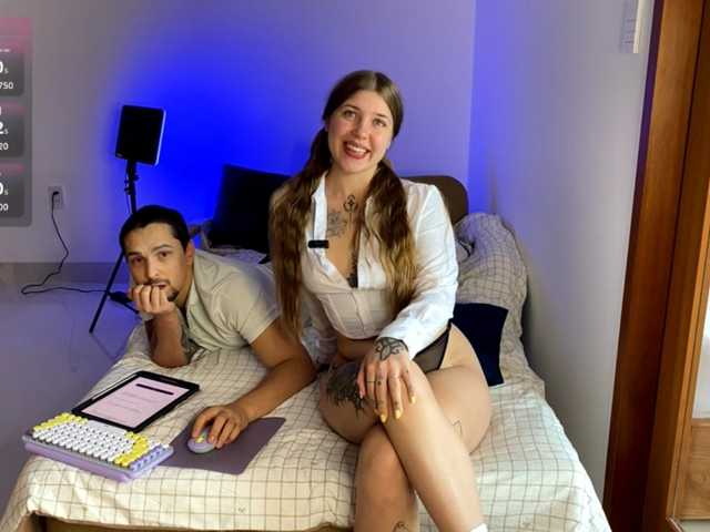 Naughty-Mailey live cam on BongaCams