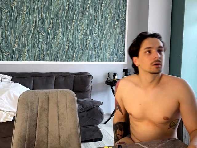 Naughty-Mailey live cam on BongaCams